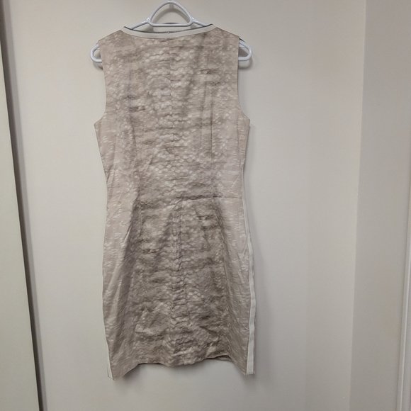 T Tahari Beige Zip-Front Mini Dress - Picture 2 of 5